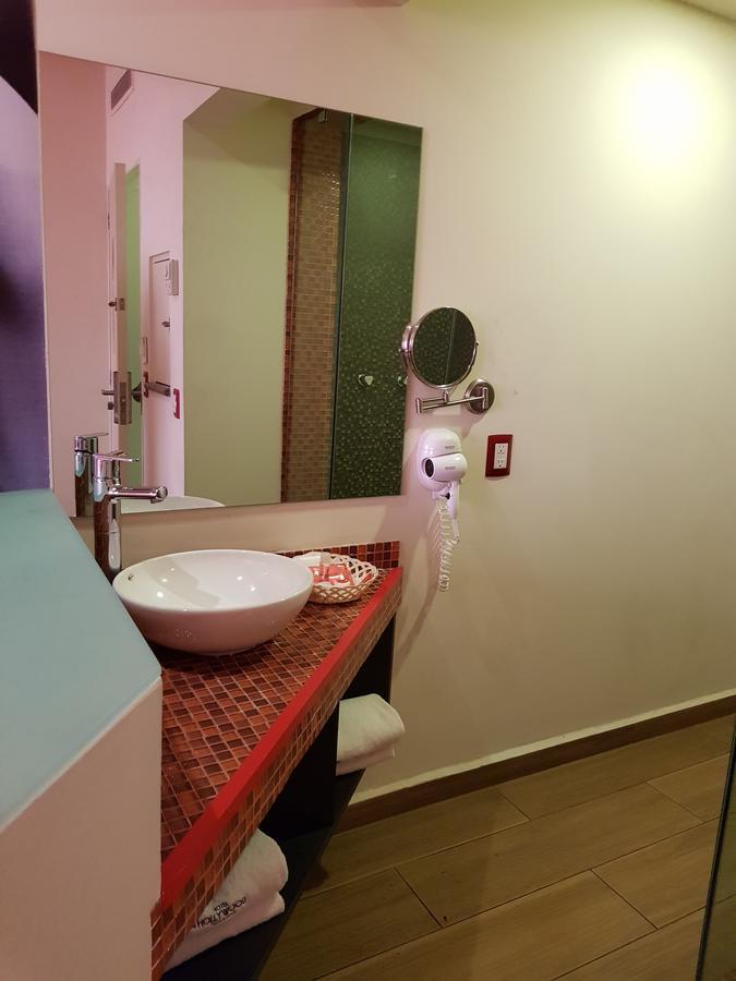 Hollywood 4* Mexico City